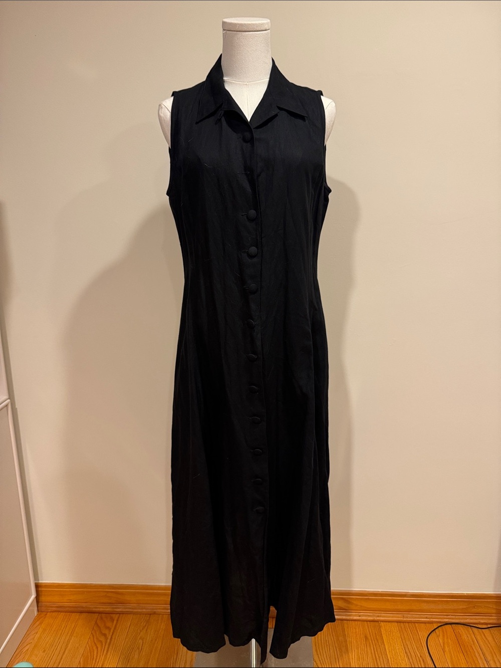 Vintage Black Sleeveless Button-Front Midi Dress